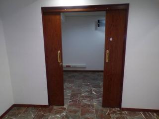 Rent Office space  Carrer de joan reglà. Despacho en alquiler en creu de la mà-rally sud