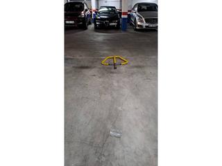 Aparcament cotxe a Carrer del doctor fleming b5. Garaje en venta en parc bosc-castell de sant ferran