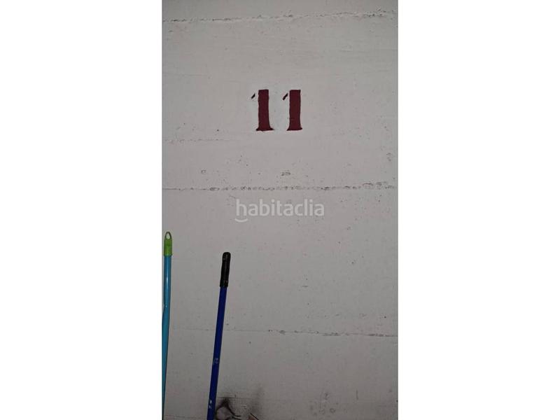 Foto 41733180-738d-4ace-bcac-0c3d6413ab8b. Autoparkplatz in Creu de la Mà Figueres