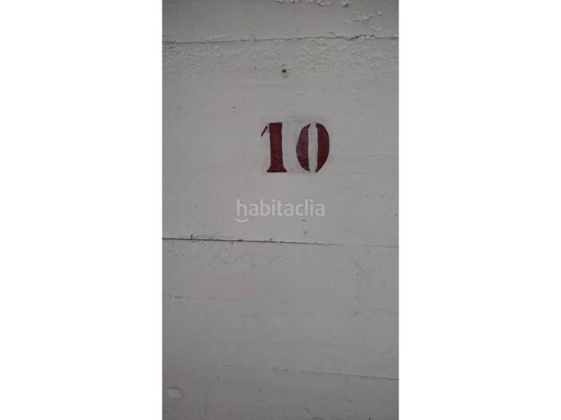 Foto 7b911af2-6c56-42fa-b156-ce7ff0a05945. Autoparkplatz in Creu de la Mà Figueres