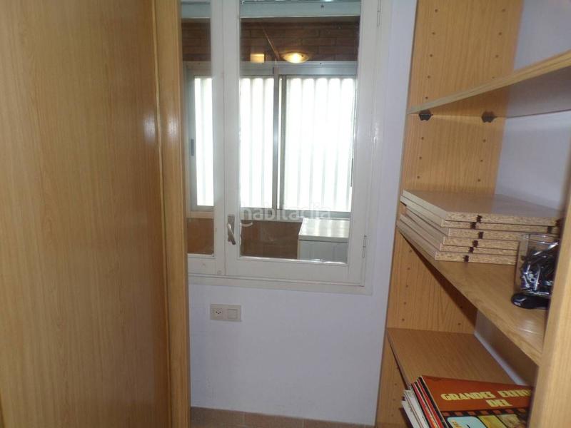 Foto 5243df84-0f32-451e-83fe-4c15ae768207. Piso  en venta en el centro en Creu de la Mà Figueres