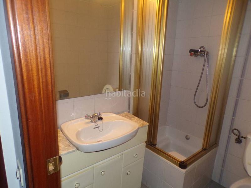 Foto 5bb71eca-2f3a-4346-8864-e217d3bc9248. Piso  en venta en el centro en Creu de la Mà Figueres