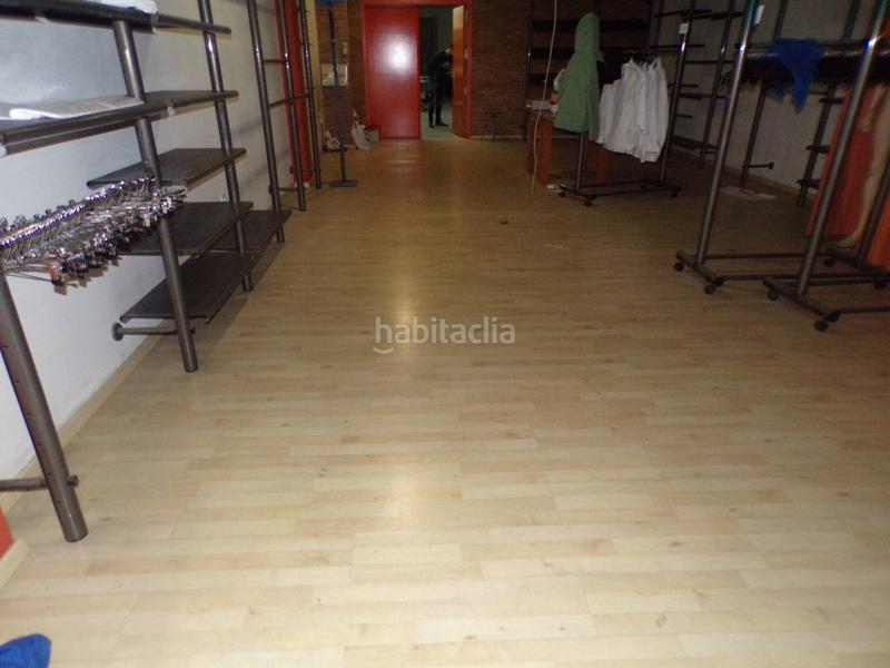 Foto 553af8a3-5642-4cb1-b44a-4df33875679d. Location local commercial dans Centre Figueres