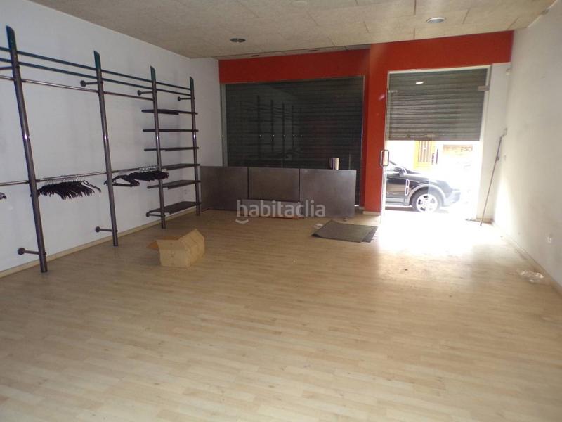 Foto eea0724f-bbce-4ea9-b4d8-552d9b8d84d9. Location local commercial dans Centre Figueres