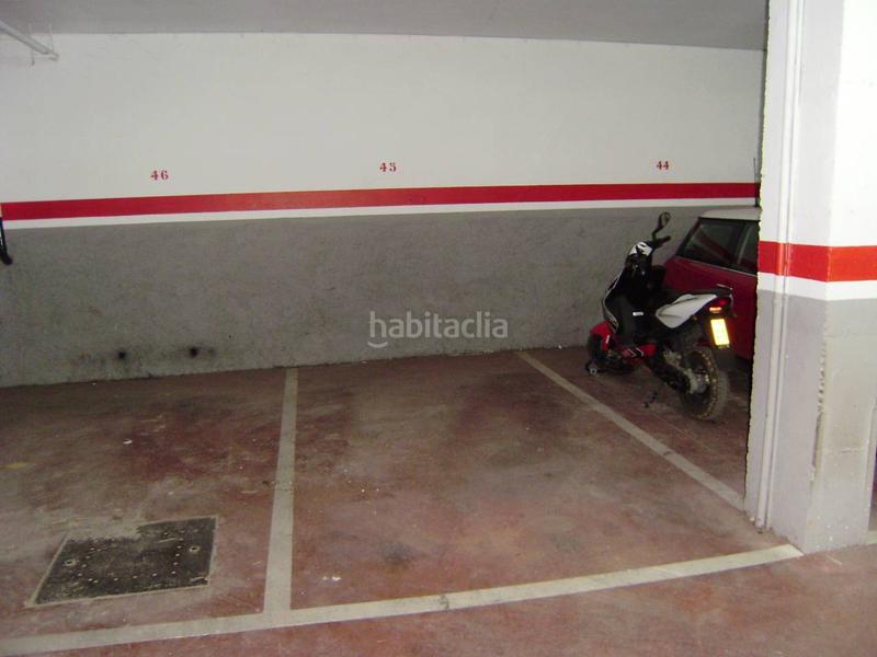Foto 9c6fa9fa-51a8-417c-a75c-b588bc6535a6. Parking coche garaje en venta en centre en Eixample-Horta Capallera Figueres