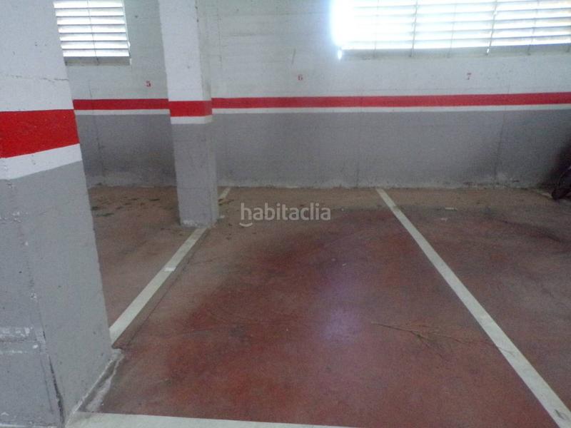 Foto 0b02b3c6-67d5-49ca-8562-4851a9c985b7. Parking coche garaje en venta en Centre en Centre Figueres