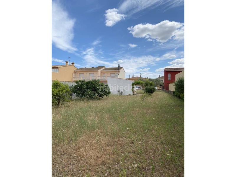 Foto 8fbc4bef-078e-40ff-8f42-55dd230f6f02. Terreno residencial en plaça del ramal 4 terreno en venta en els hostalets en Llers