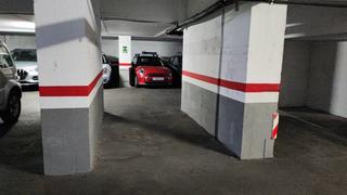 Alquiler Parking coche  Calle deu i mata. Parking  coche muy  pequeño  o para motos, remolques