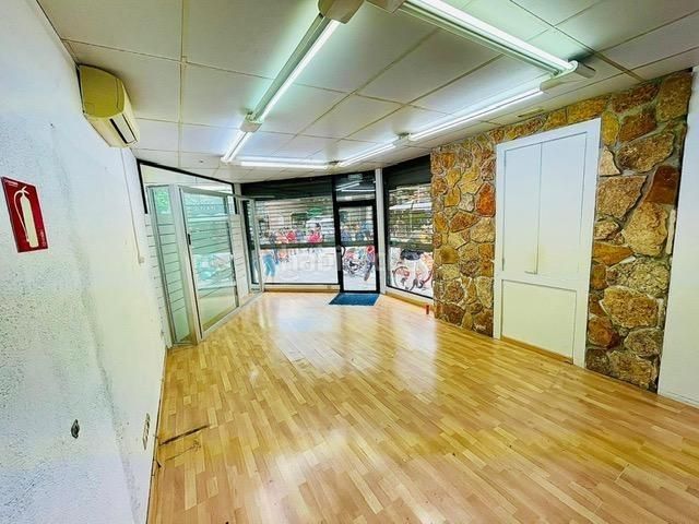 Foto 57a6c7b5-d470-4486-bb22-24323d6c27de. Edificio  esquinero , a 400 metros de la playa en Malgrat de Mar