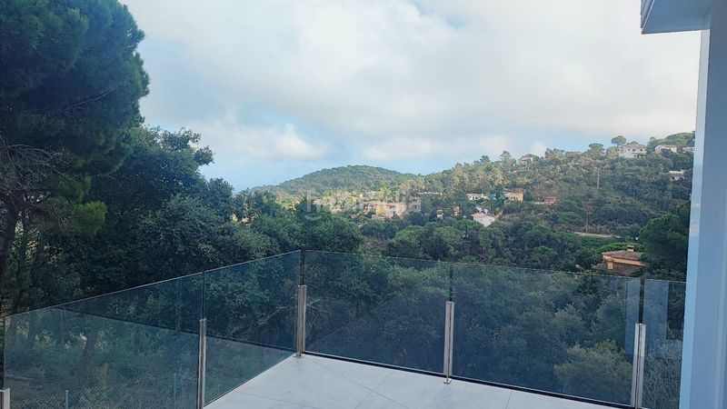 Foto 17d5894b-725a-47e3-957a-99d8218cef9a. Casa  unifamiliar de obra nueva con jardín y vistas al mar en Lloret de Mar