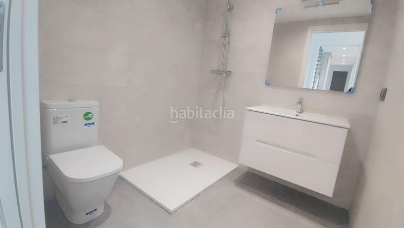 Foto 2a38a26a-0cef-4603-816c-cf7487dc5c16. Casa  unifamiliar de obra nueva con jardín y vistas al mar en Lloret de Mar