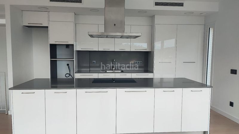 Foto 77c3e461-971f-4309-a436-562dec3003c7. Casa  unifamiliar de obra nueva con jardín y vistas al mar en Lloret de Mar