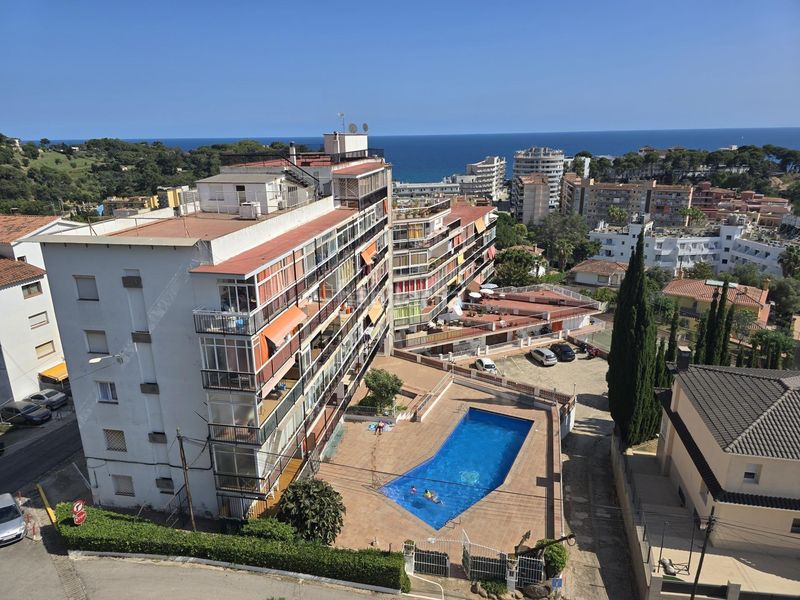 Foto e239f32e-07f6-4a80-a824-a941c59da59a. Pis amb calefacció aparcament piscina a Mas Baell-Can Carbó Lloret de Mar