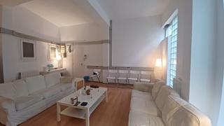 Rez-de-chaussée à Sarrià. En sarrià