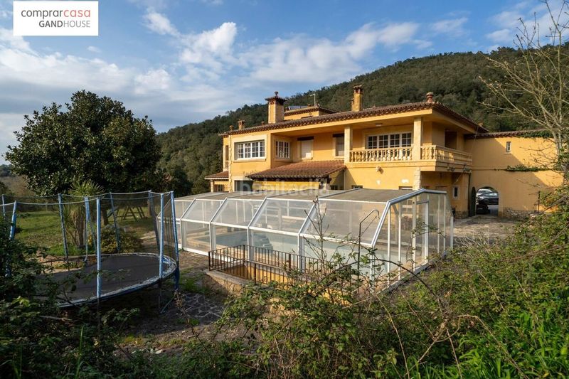 Foto 1352e667-8250-438c-b064-5078533006bc. Masia amb aparcament piscina a Caldes de Malavella