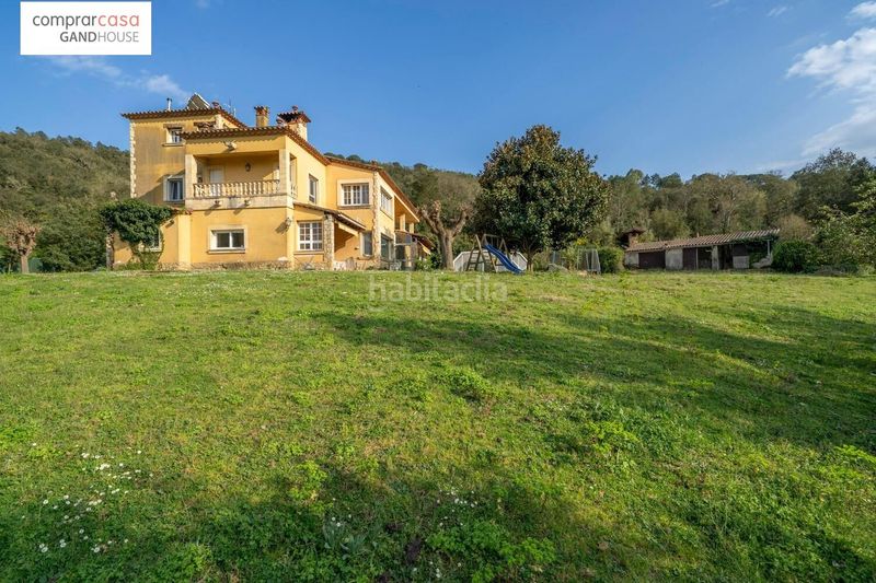 Foto 7adffaaf-8eab-416f-94cd-e5ba9c3aa12d. Masia amb aparcament piscina a Caldes de Malavella