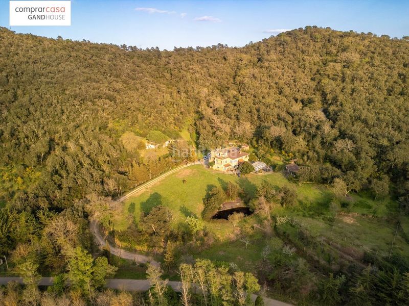 Foto f8071e39-29ab-43cb-9668-f076c698c007. Masia amb aparcament piscina a Caldes de Malavella