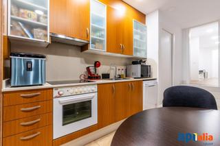 Appartement  Unio de la. Planta baixa de 4 hab, a dos carrers del mercat central.