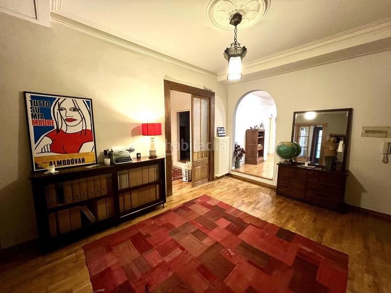 Foto 355ad6cb-e824-431a-8447-a29af78dccc9. Piso excepcional vivienda en sant pere més baix en Barcelona