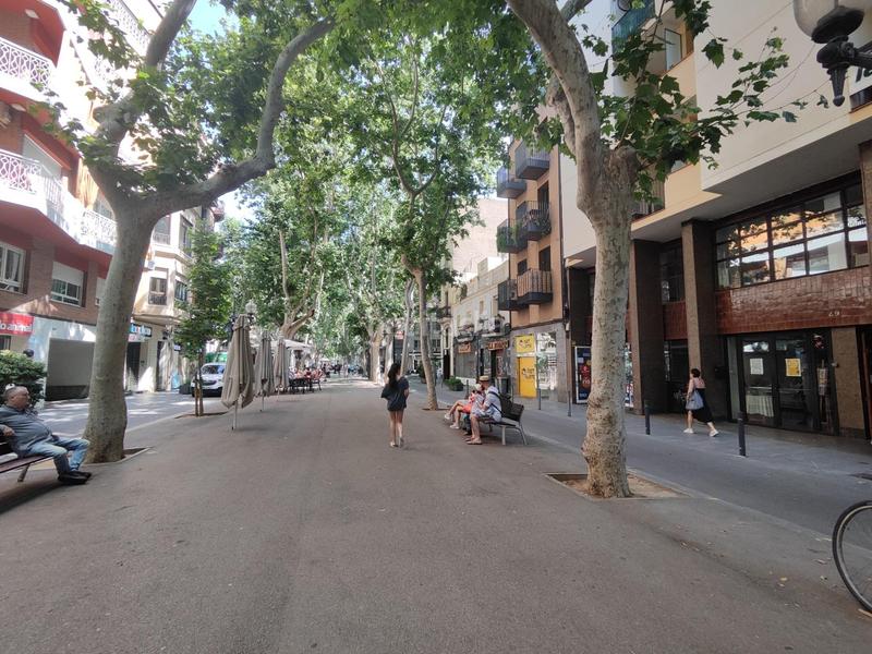 Foto 07485a11-f176-4aef-8dc2-8a3dd44039a0. Piso vive en el corazón de la rambla del Poblenou! en Barcelona