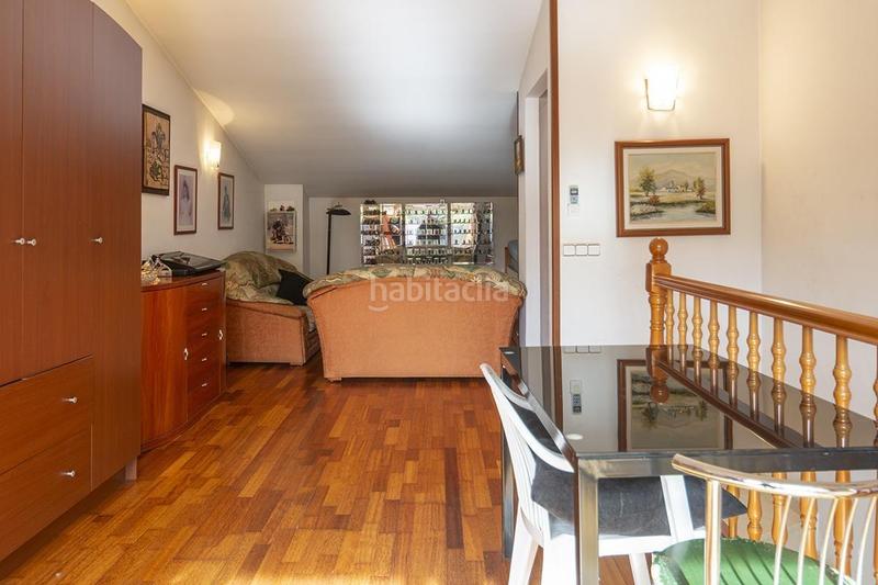 Foto 140925a2-ec97-45bf-aa70-c37cce0064a2. Casa amb aparcament a Sant Andreu de Palomar Barcelona