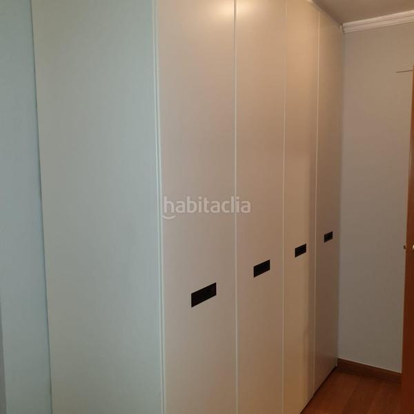 Foto 513e9318-7d6b-485c-bbea-1a1c971a0094. Piso encanto, luz y funcionalidad en pleno corazón histórico! en Barcelona
