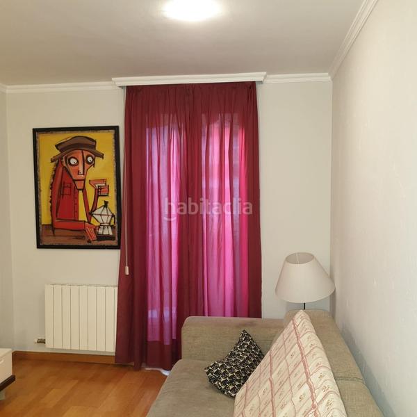 Foto 6b696fc7-fdae-41d8-80b0-631435689eed. Piso encanto, luz y funcionalidad en pleno corazón histórico! en Barcelona