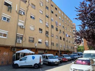 Pis a Llefià. Piso en venta en la calle sagrada familia de badalona.