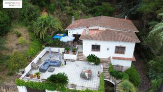 Casa a Canyelles. Casa con jardín en lloret de marcala canyelles