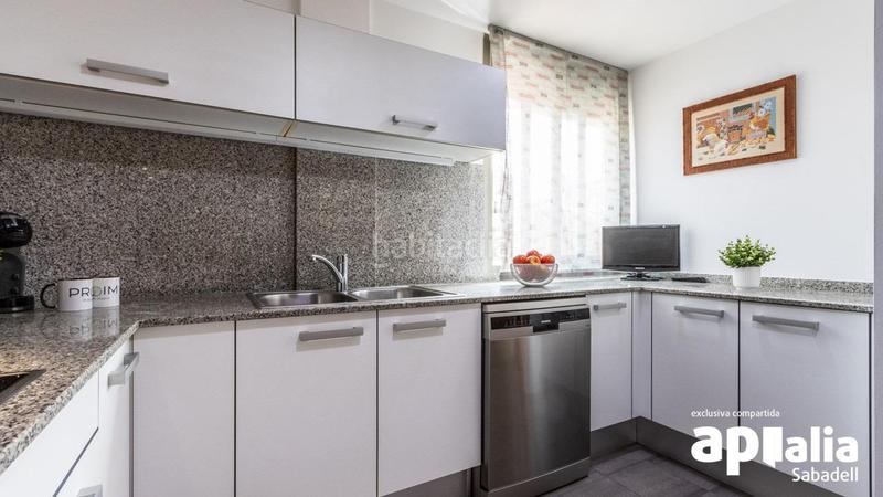 Foto 6ac10751-b1ee-4ed3-bc66-da482736378e. Duplex con parcheggio in Creu Alta Sabadell