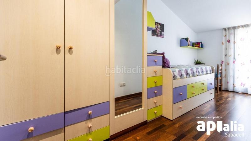 Foto b530166f-0370-4718-9d5d-1995fbb04983. Duplex con parcheggio in Creu Alta Sabadell