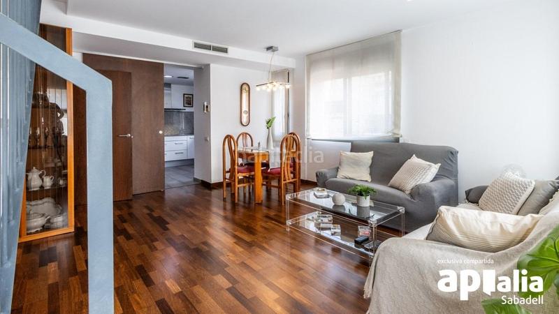 Foto c729cc27-5d98-4b04-b73c-1ae77bbd31f2. Duplex con parcheggio in Creu Alta Sabadell