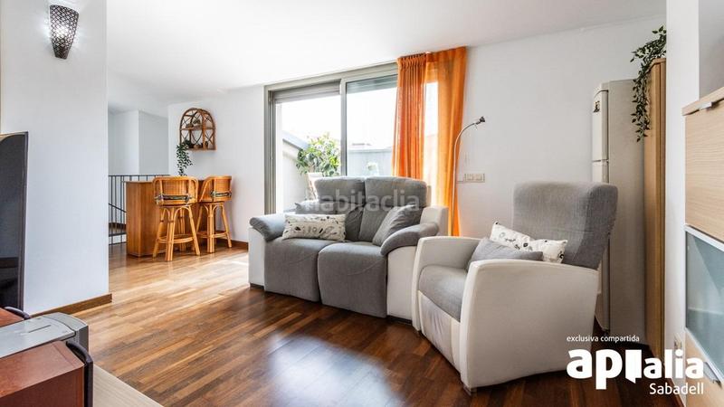 Foto e09aaea5-ca28-42fc-a47d-31013d84e9d6. Duplex con parcheggio in Creu Alta Sabadell
