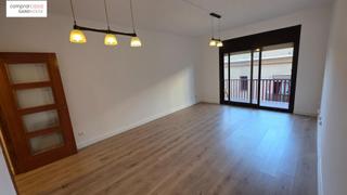 Etagenwohnung  Calle de marià aguiló. Piso reformado en poblenou  marià aguiló