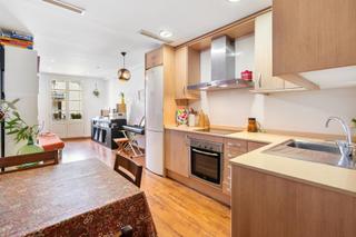 Flat  Carretes. Piso exclusivo con terraza privada en el raval  barcelona