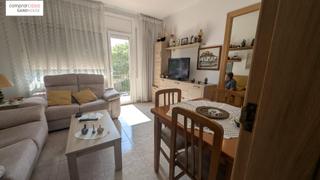 Pis a Tueda. Piso reformado en sant feliu de guíxolscentro