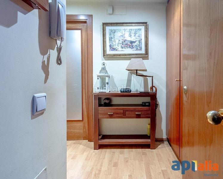 Foto fa6e7bbb-4f1b-45ff-be83-aff69e69d0bf. Pis amb calefacció aparcament a Centre Mataró