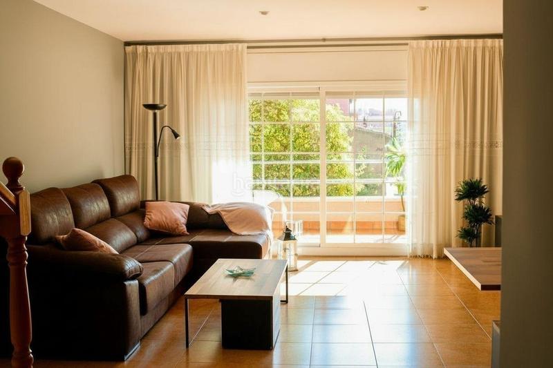 Foto bf2e0aee-7874-47a1-8c40-7fa93ff336b6. Casa con parcheggio in Mas Rampinyo - Montcada Nova - Carrerada Montcada i Reixac