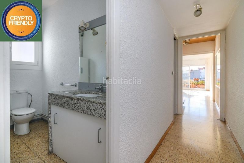 Foto 2489acaa-970c-47ba-83cb-8146f164dc55. Pis a Baix Guinardó Barcelona