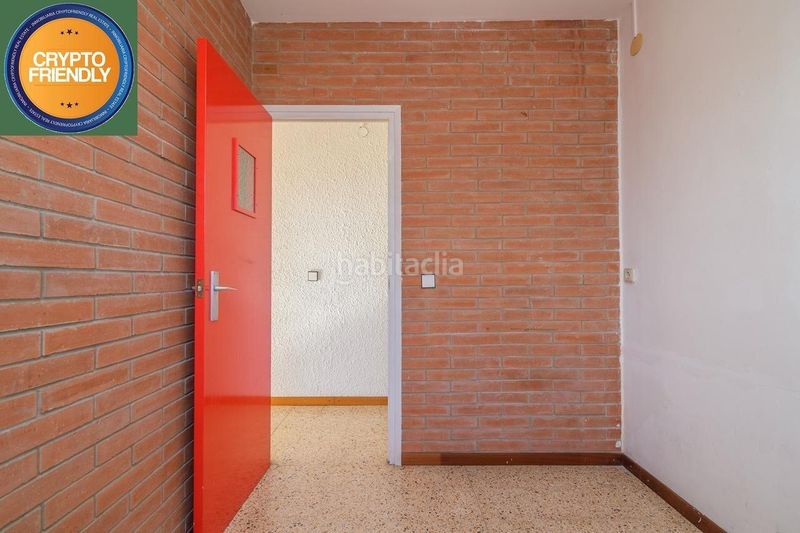 Foto 3168d192-2a91-4595-9619-046e38d5645e. Pis a Baix Guinardó Barcelona