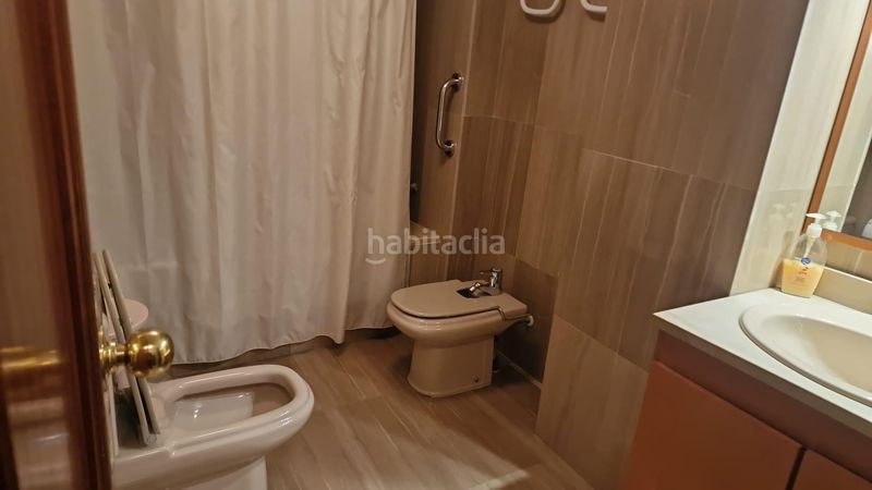 Foto 3bd9ef6b-6538-425e-a574-4a4d74fd381d. Alquiler apartamento  de temporada a 100 metros de la playa de tossa en Tossa de Mar
