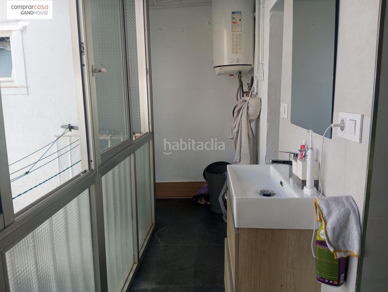 Foto 5043464f-2c0b-4a44-8b4a-1cc15788fbe1. Pis a Poblenou Barcelona