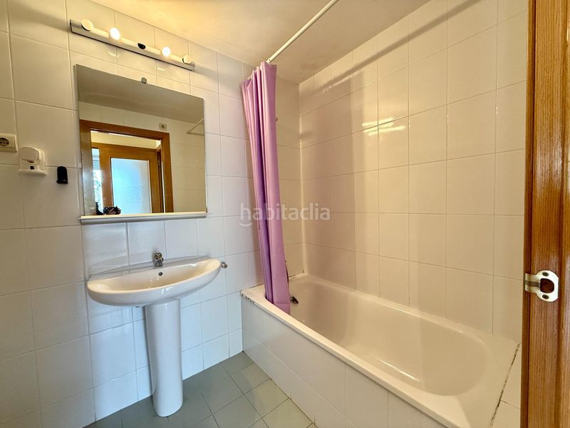 Foto 0cc83fcc-9618-4568-9f31-42f56d2989d5. Apartament a La Marina del Port Barcelona