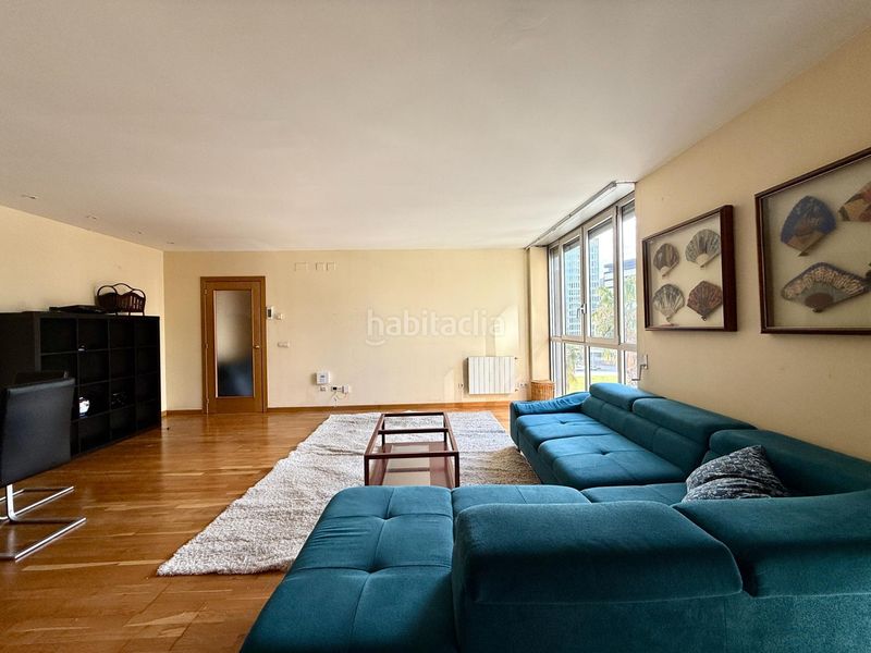 Foto f797d30c-6d42-4eba-88a1-6cf89bd259b7. Apartament a La Marina del Port Barcelona