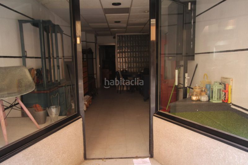 Foto 7b356901-aab9-4054-97e1-4d8ef97ba35d. Local comercial a El Camp de l´Arpa del Clot Barcelona