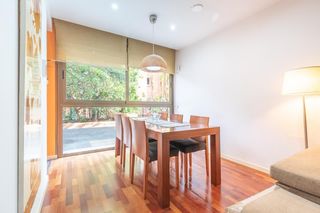 Apartament  Maignon. Amplio bajo con piscina en gràcia, barcelona  ideal para familia