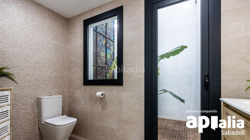 Foto 19d9f039-ca4e-40fd-b761-9680b505ca74. House in Eixample Sabadell