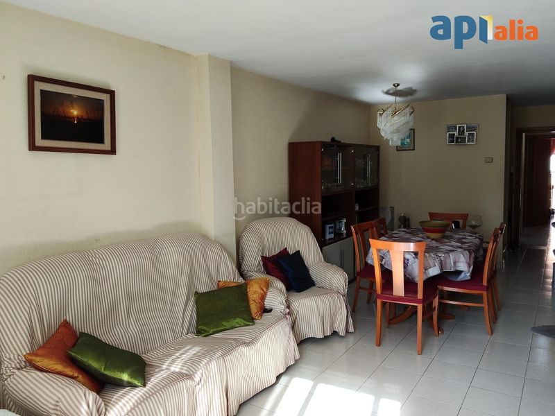 Foto f7fb0f26-b47d-4958-b31a-8f905f6baec8. Apartament a Cervelló