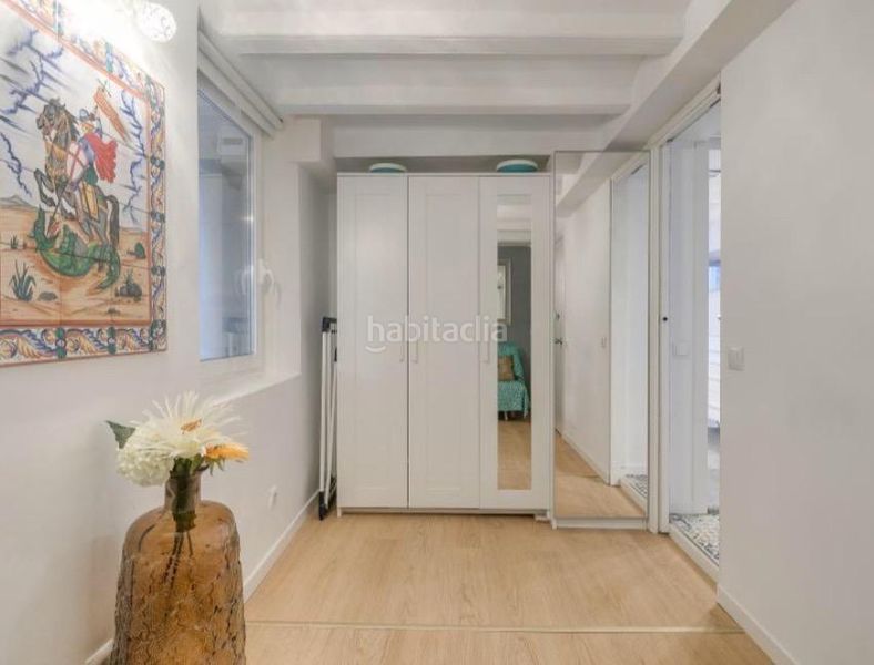 Foto 32eb4076-bc0d-4cb0-9beb-683fafb6b561. Apartament a Gòtic Barcelona