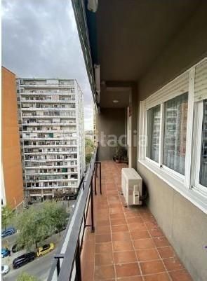 Foto 56b0d106-123d-41b9-a45d-3381223190a8. Apartament a La Verneda - La Pau Barcelona